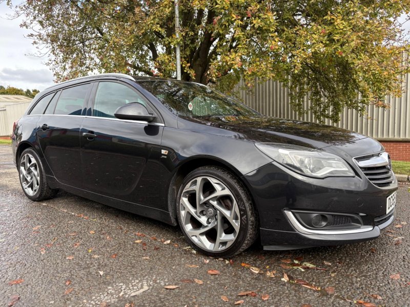 VAUXHALL INSIGNIA