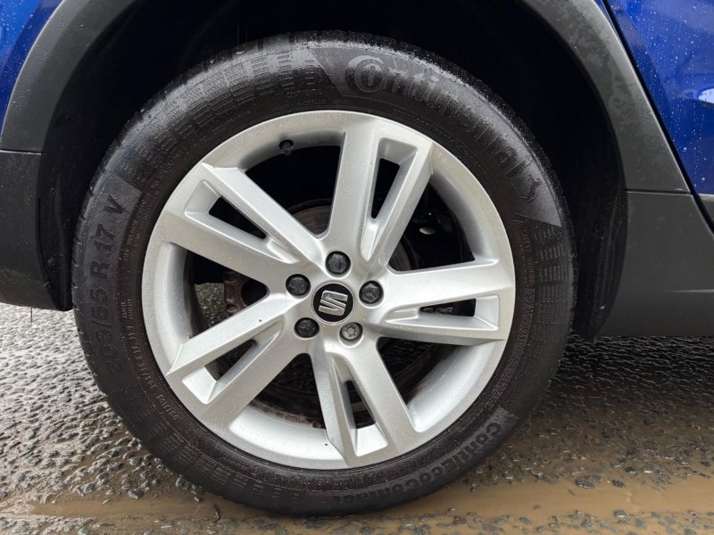 SEAT ARONA