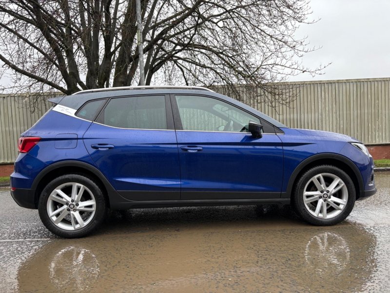 SEAT ARONA