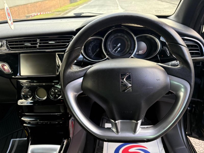 DS AUTOMOBILES DS 3
