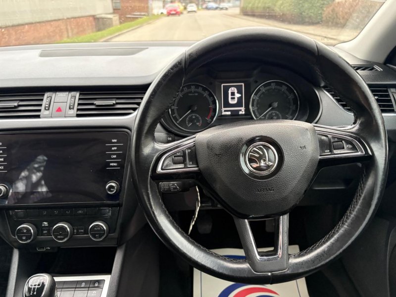 SKODA OCTAVIA