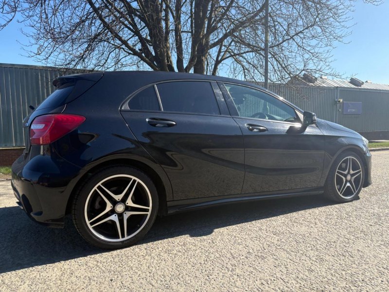 MERCEDES-BENZ A CLASS