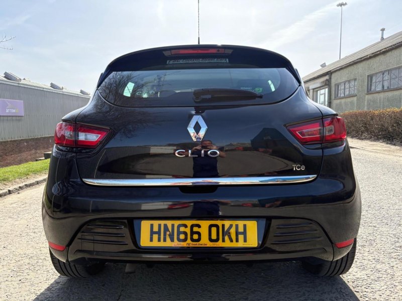 RENAULT CLIO