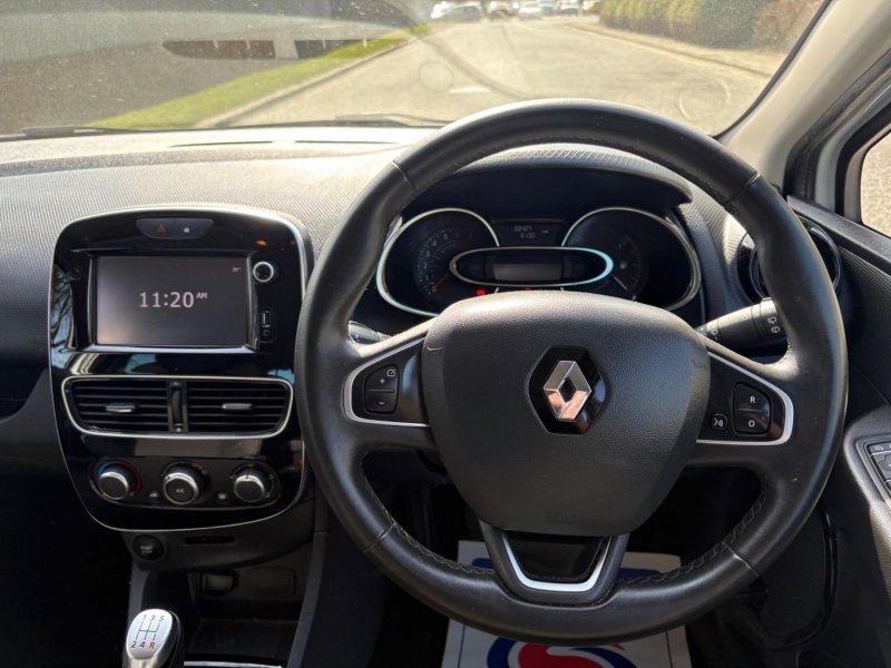 RENAULT CLIO