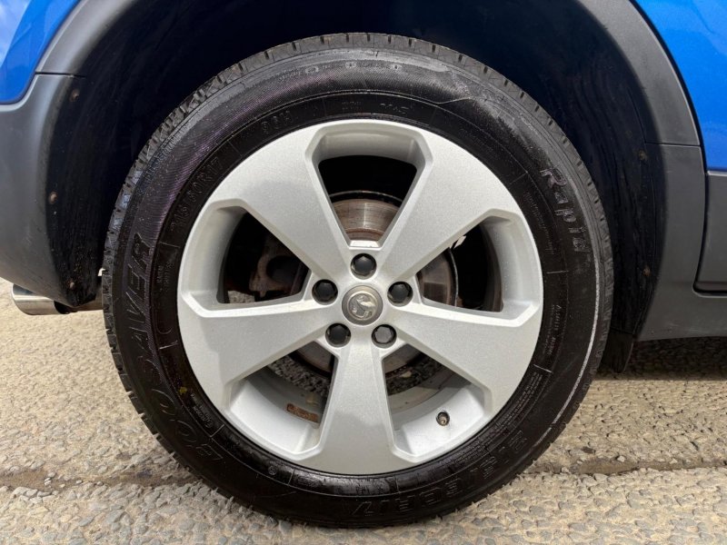 VAUXHALL MOKKA