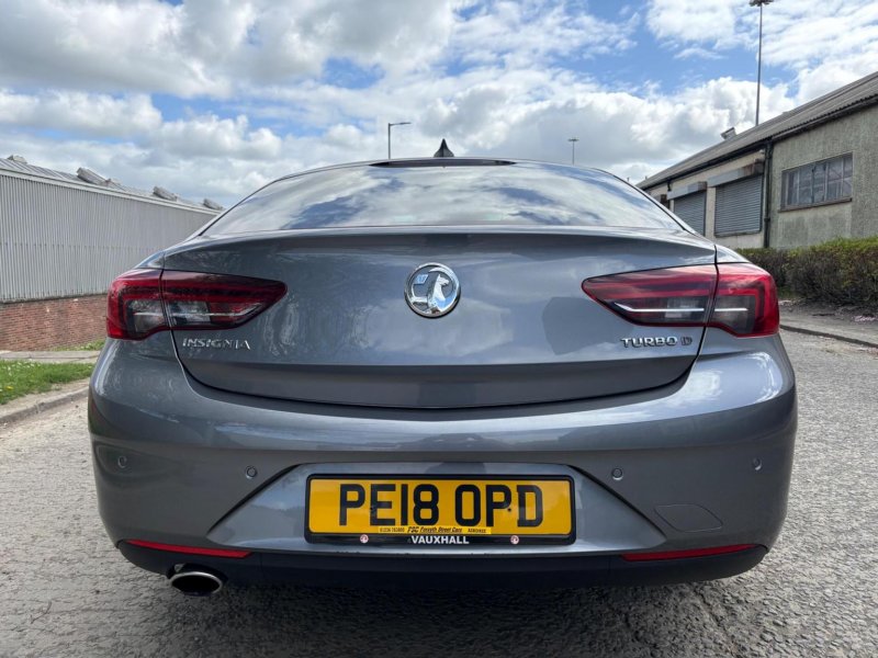 VAUXHALL INSIGNIA