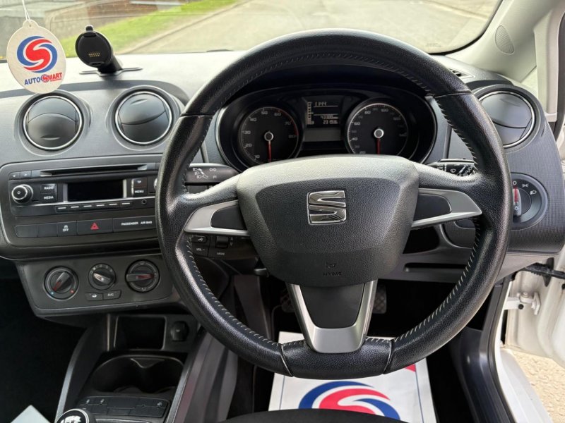SEAT IBIZA